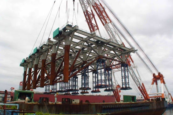 大阪港北港南地区岸壁（-16m）桟橋（西側）築造工事